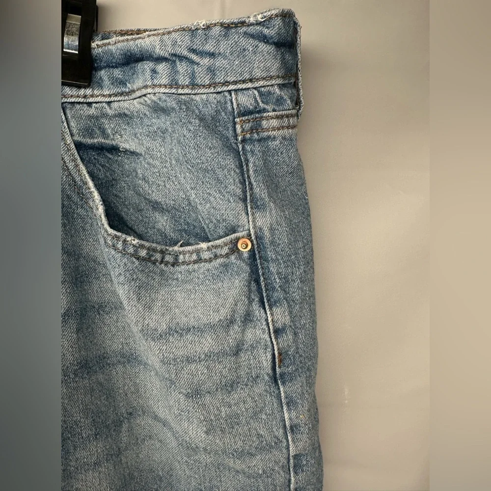 Women 22 High-Rise Straight Jeans - Universal Thread Button Up - Picture 8 of 13